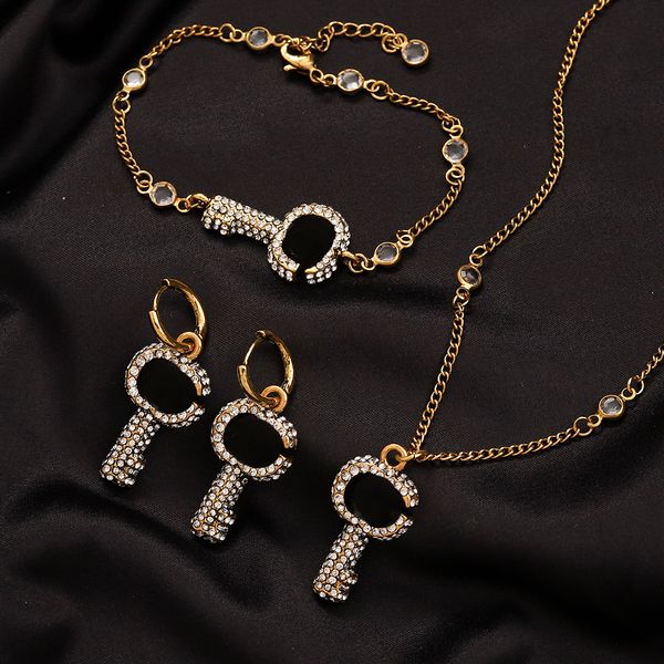 fashion designer necklace bracelet jewelry set double letter crystal embellished full of diamond key pendant ladies metal chain bracelet gor, Black