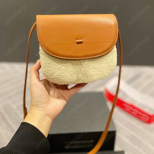 mini crossbody 4 colours winter shoulder bags women vintage cross body shopping girls fashion shoulder bag rs handbags luxury travel handbag
mini crossbody 4 colours winter shoulder bags women vintage cross body shopping girls fashion shoulder bag rs handbags luxury travel handbag