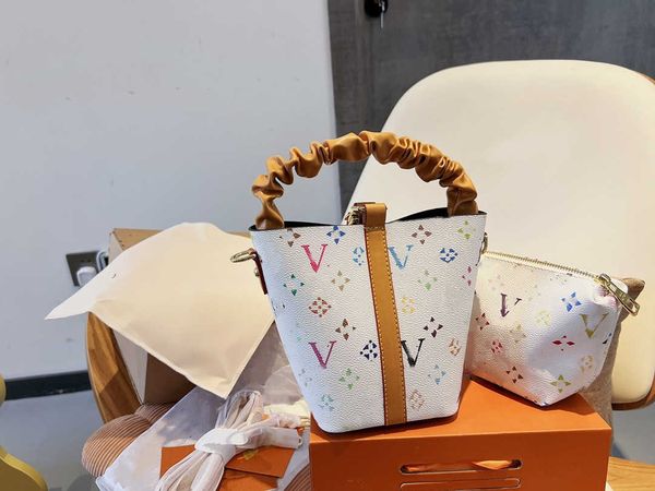 designer luxury women bags handbags totes bag womens crossbody handbag loulou lvs fashion capacity versatile shoulder pursest 7a quality 85o
designer luxury women bags handbags totes bag womens crossbody handbag loulou lvs fashion capacity versatile shoulder pursest 7a quality 85o
