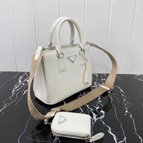 5a r bag leather shopping bags messenger handheld ladies designer handmade luxury designers classic fashion leathers clutch crossbody
5a r bag leather shopping bags messenger handheld ladies designer handmade luxury designers classic fashion leathers clutch crossbody