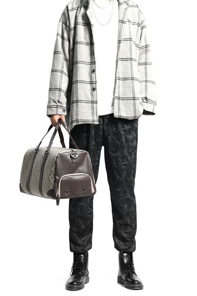 fashion bags travel handbag large capacity black plaid leather waterproof boarding gym bags weekend trip duffle bag organizer girls boys bac
fashion bags travel handbag large capacity black plaid leather waterproof boarding gym bags weekend trip duffle bag organizer girls boys bac