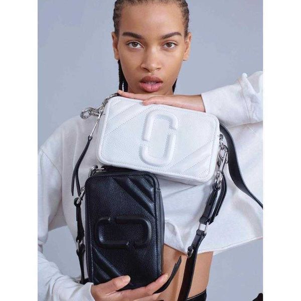 luxury bag marc's jacob designer handbags mj new camera bag head layer cowhide double zipper small square one shoulder messenger leathe
luxury bag marc's jacob designer handbags mj new camera bag head layer cowhide double zipper small square one shoulder messenger leathe