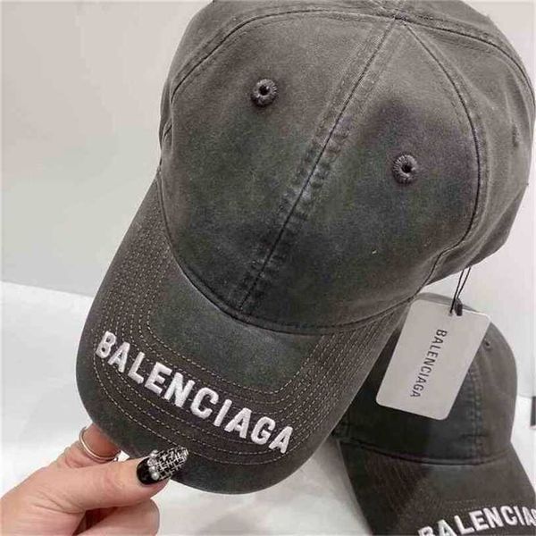 base embroidered caps balencaigcaps tongue duck letters new washing water old gray mens and womens sun visor hat tide 18, Blue;gray
base embroidered caps balencaigcaps tongue duck letters new washing water old gray mens and womens sun visor hat tide 18, Blue;gray