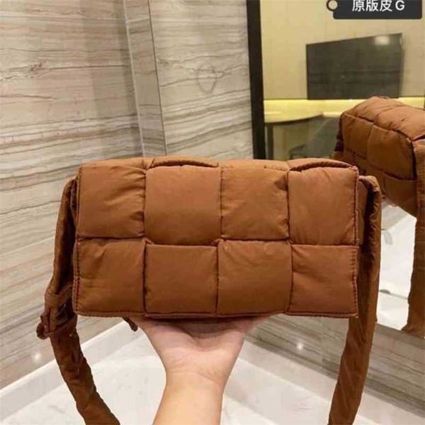 handbag bottegas designer venetas shoulder 2022 autumn winter cotton jacket down bag single shoulder women's nylon pillow super soft me
handbag bottegas designer venetas shoulder 2022 autumn winter cotton jacket down bag single shoulder women's nylon pillow super soft me