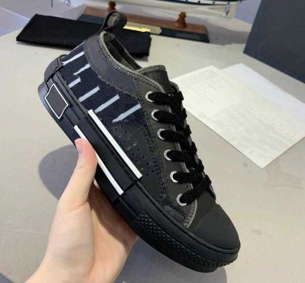 47% discountluxury designer casual shoes high low sneakers oblique trainers embroidery printed alphabet canvas shoe women men stylist shoes, Black
47% discountluxury designer casual shoes high low sneakers oblique trainers embroidery printed alphabet canvas shoe women men stylist shoes, Black