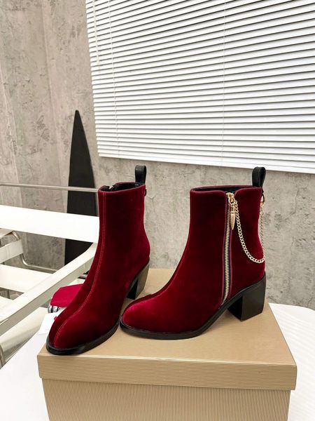 fashion chain coarse heel short boots women's genuine leather autumn/winter 2022 new metal side zipper chelsea slim boots women, Black
fashion chain coarse heel short boots women's genuine leather autumn/winter 2022 new metal side zipper chelsea slim boots women, Black