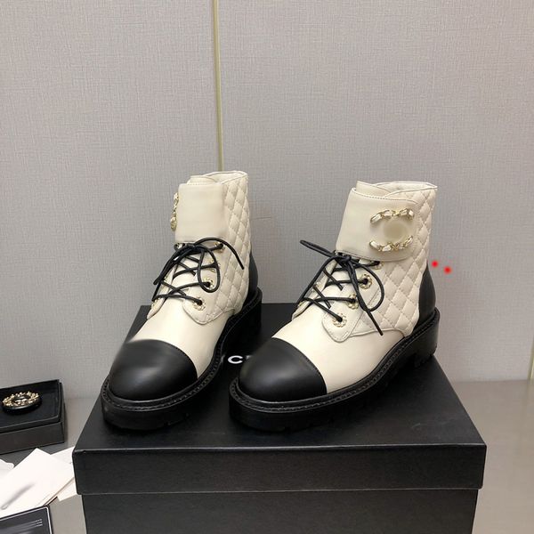 women designer boots desert platform shoes buckle ankle genuine leather boot bee star trail shoe female rough heel booties -g0036, Black
women designer boots desert platform shoes buckle ankle genuine leather boot bee star trail shoe female rough heel booties -g0036, Black