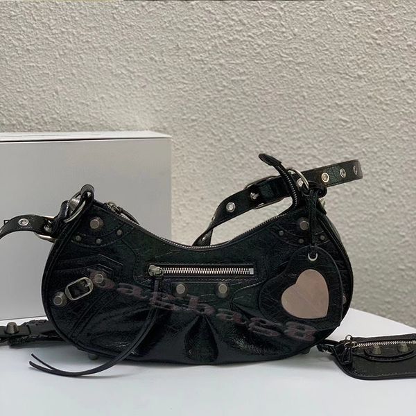 fashion designer bag black women le cagole locomotive luxury shoulder bag leather mirror tote handbag crossbody mini clutch wallet handbags
fashion designer bag black women le cagole locomotive luxury shoulder bag leather mirror tote handbag crossbody mini clutch wallet handbags