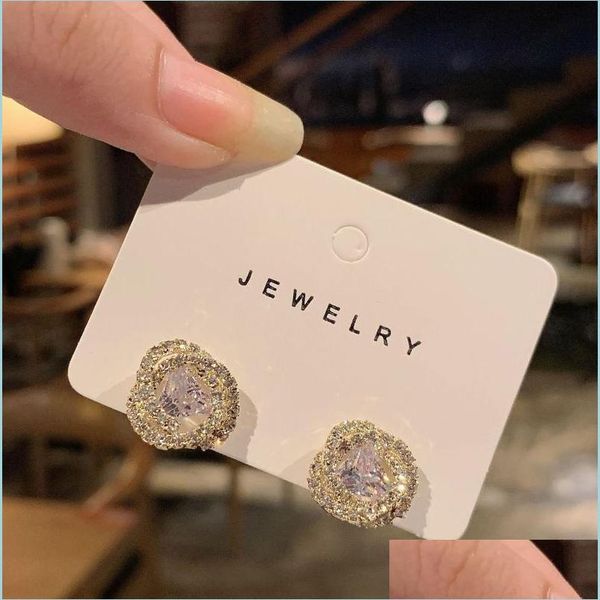 stud stud luxury zircon fl diamond round button earrings retro hong kong style for womens 14k gold drop delivery 2022 jewelry dhas4, Golden;silver
stud stud luxury zircon fl diamond round button earrings retro hong kong style for womens 14k gold drop delivery 2022 jewelry dhas4, Golden;silver