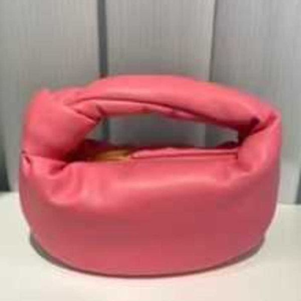 clutch shoulder bags 2022 new fashion knot cloud handbag french style minimal internet red dumpling one crossbody
clutch shoulder bags 2022 new fashion knot cloud handbag french style minimal internet red dumpling one crossbody