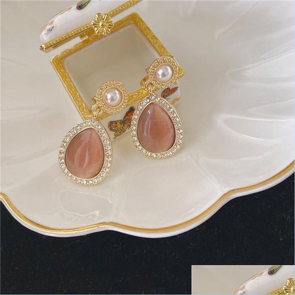 stud stud vintage luxury classic court style crystal earring for women gold color earrings party jewelry accessories gifts drop deli dhhbq, Golden;silver
stud stud vintage luxury classic court style crystal earring for women gold color earrings party jewelry accessories gifts drop deli dhhbq, Golden;silver