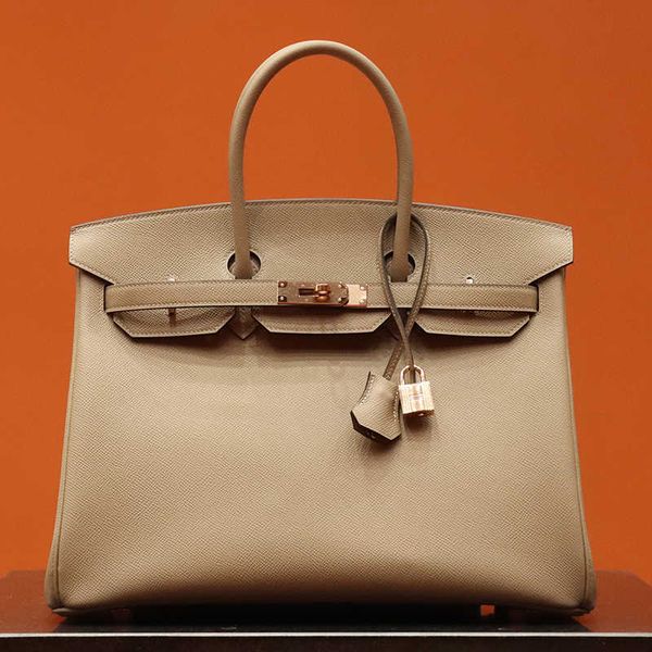 aher max head layer herme leather briki fashion classic bag master zhang handheld women large 35 s hand printed epsom calf m8 galaxy grey
aher max head layer herme leather briki fashion classic bag master zhang handheld women large 35 s hand printed epsom calf m8 galaxy grey