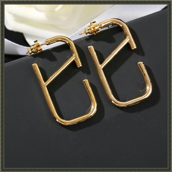 fashion stainless steel ear studs luxurys designers earrings women v letter triangle earings wedding jewelry oorbel orecchino nice314r, Golden;silver
fashion stainless steel ear studs luxurys designers earrings women v letter triangle earings wedding jewelry oorbel orecchino nice314r, Golden;silver