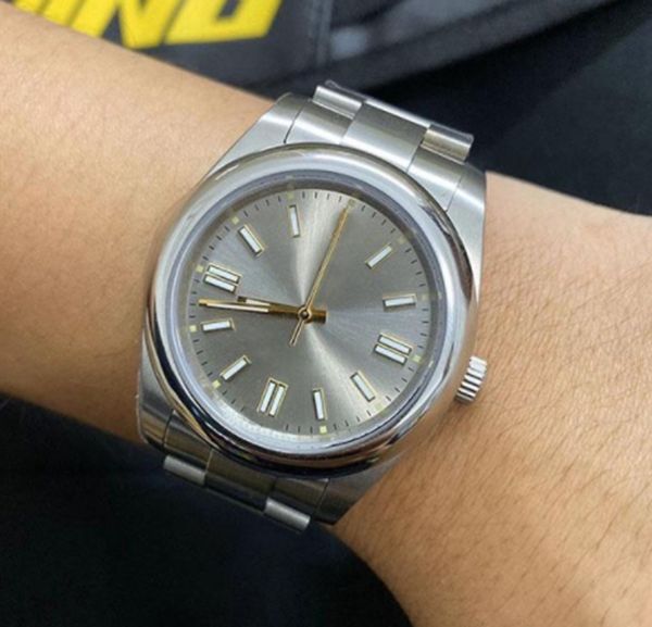 st9 men's automatic mechanical watch steel sapphire mirror 124300 grey dial luxury sport simple arrival in 15 days christmas gift 11420, Slivery;brown
st9 men's automatic mechanical watch steel sapphire mirror 124300 grey dial luxury sport simple arrival in 15 days christmas gift 11420, Slivery;brown