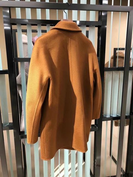 tobacco mmax sella cashmere wool coats with double breast women blazer coat lapel neck, Black
tobacco mmax sella cashmere wool coats with double breast women blazer coat lapel neck, Black