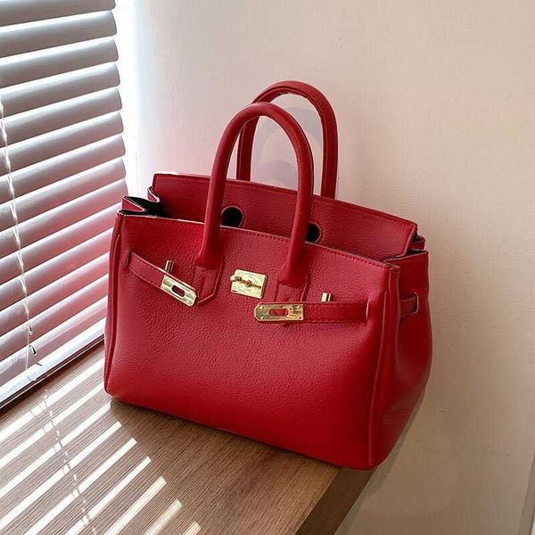 original designer head layer h home leather berkins fashion classic bag bridal wedding 2023 new winter diagonal one shoulder hand
original designer head layer h home leather berkins fashion classic bag bridal wedding 2023 new winter diagonal one shoulder hand