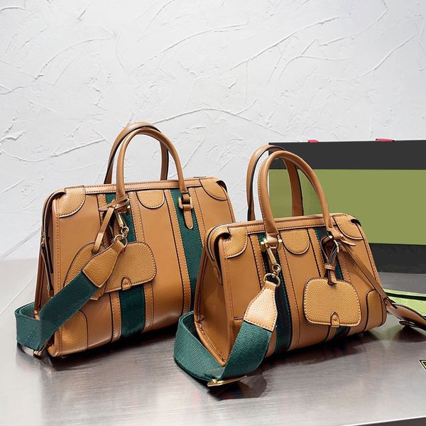canvas travel handbag tote bag genuine leather red green ribbon zip pocket bronze hardware fashion letters men retro crossbody bags two size
canvas travel handbag tote bag genuine leather red green ribbon zip pocket bronze hardware fashion letters men retro crossbody bags two size