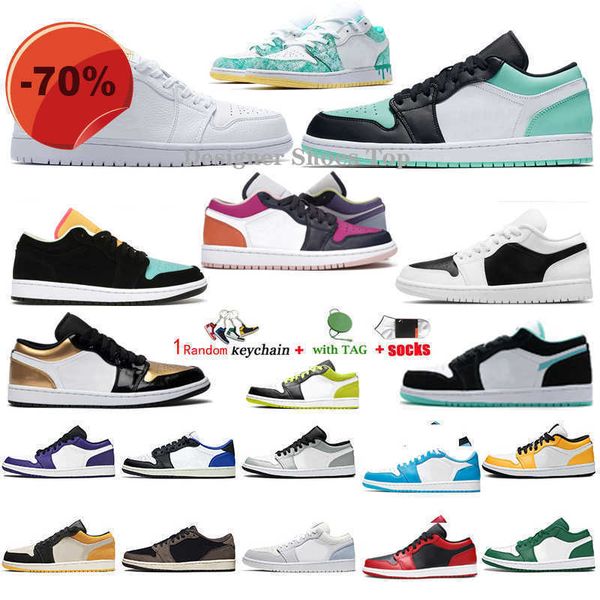2023 running shoes casual shoes casual shoes low cut 1s shoe womens university blue moon red banned bred basketball white black
2023 running shoes casual shoes casual shoes low cut 1s shoe womens university blue moon red banned bred basketball white black