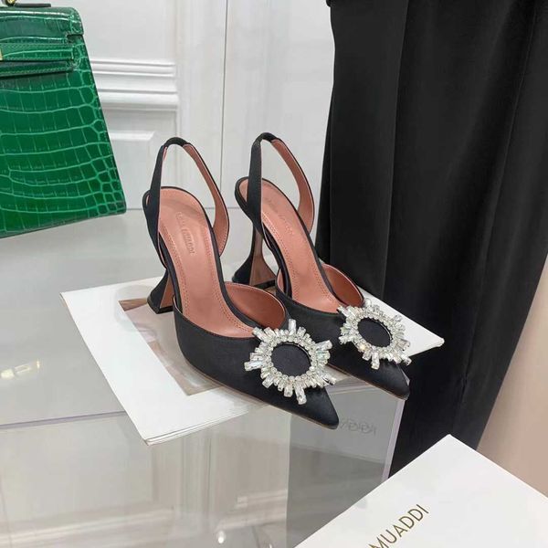 sandals sandals 10cm dress shoes slippers designer leather sole red bottom heels black pink diamond chain decoration banquet women wedding s
sandals sandals 10cm dress shoes slippers designer leather sole red bottom heels black pink diamond chain decoration banquet women wedding s