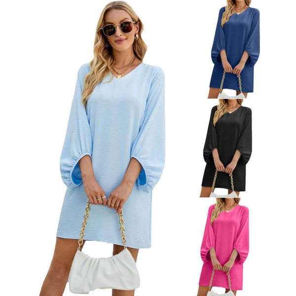 autumn and winter 2022 new solid color v-neck seven sleeve bubble loose dress women short skirt, Black;gray
autumn and winter 2022 new solid color v-neck seven sleeve bubble loose dress women short skirt, Black;gray