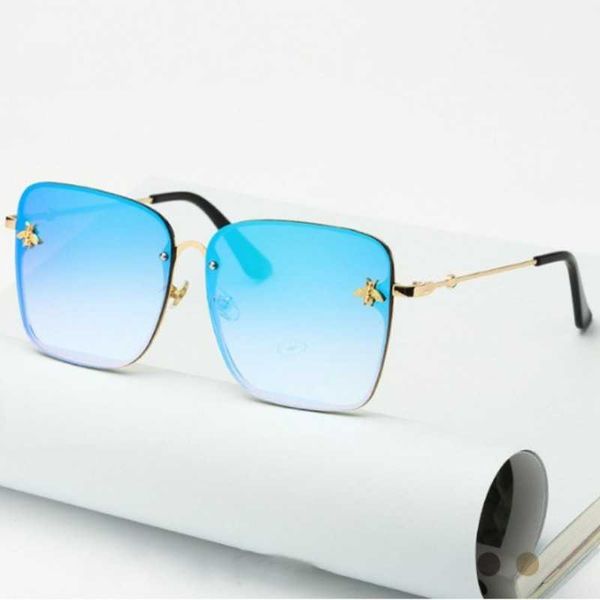 2022 sunglasses little bee contact oversized size frame multiple color resin lenses optional mens womens driving fashion casual beach fishin, White;black
2022 sunglasses little bee contact oversized size frame multiple color resin lenses optional mens womens driving fashion casual beach fishin, White;black