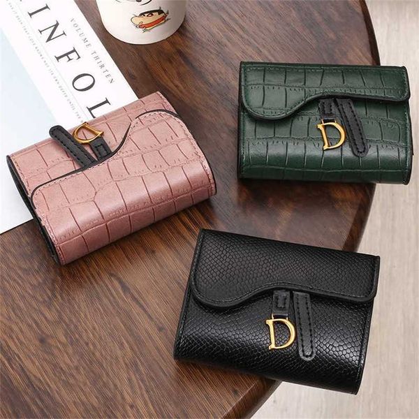 2022 new small card bag female exquisite small multi card position light luxury minority design crocodile pattern, Brown;gray
2022 new small card bag female exquisite small multi card position light luxury minority design crocodile pattern, Brown;gray