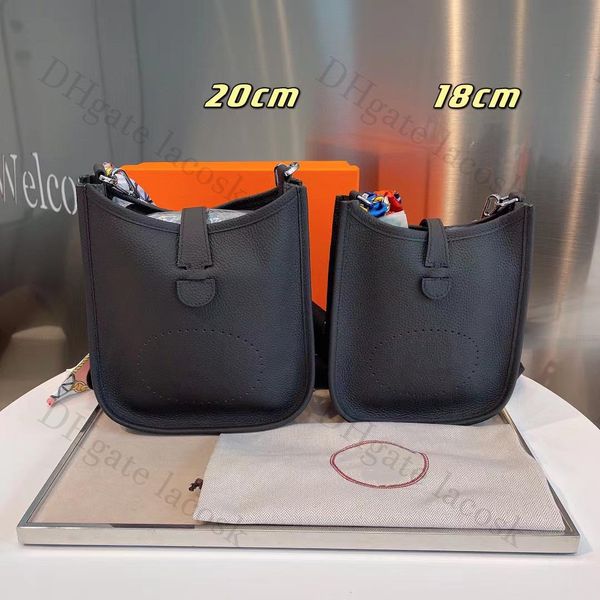 men women cowhide crossbody designer shoulder bags purses hasp genuine wide strap brand letter bag with box
men women cowhide crossbody designer shoulder bags purses hasp genuine wide strap brand letter bag with box