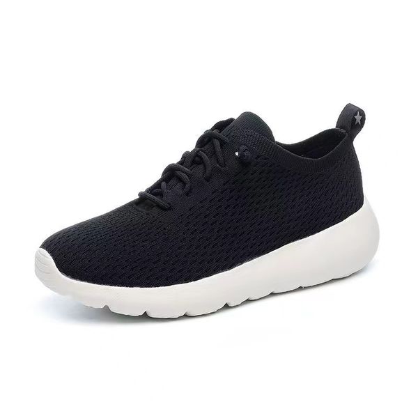 road walking running shoe sports basketball shoes shock absorbing training shoes grey and white sneakers 35-45
road walking running shoe sports basketball shoes shock absorbing training shoes grey and white sneakers 35-45