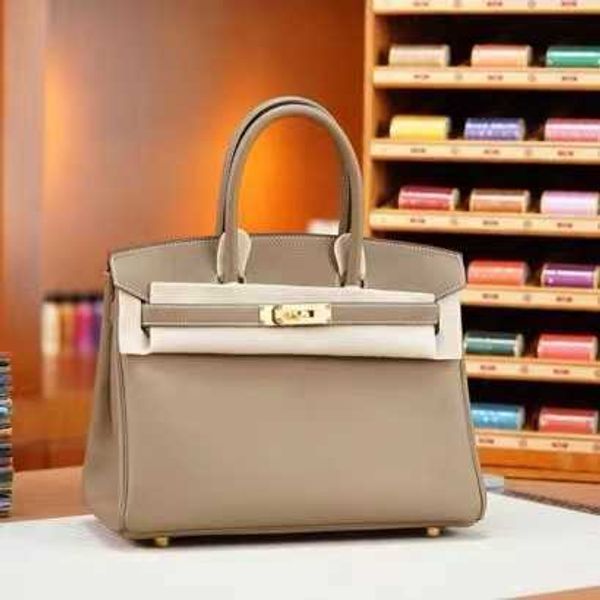 classic fashion briki handbag herme bag layer togo litchi grain cowhide real leather 2022 new high-capacity hand
classic fashion briki handbag herme bag layer togo litchi grain cowhide real leather 2022 new high-capacity hand