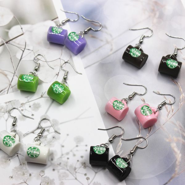 stud new simation coffee cup earrings fashion creative earring for women gift jewelry wholesale dangle drop delivery 2022 smttv, Golden;silver
stud new simation coffee cup earrings fashion creative earring for women gift jewelry wholesale dangle drop delivery 2022 smttv, Golden;silver