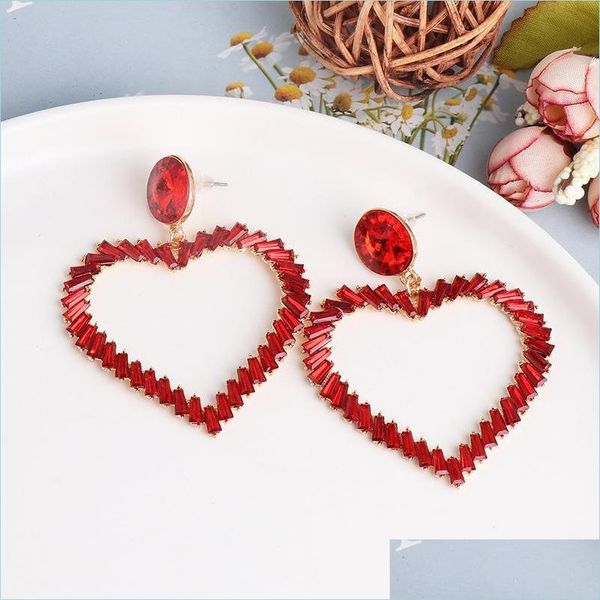 stud stud high grade love earrings girls ladies heart shape red crystal retro european american fashionable jewelry for womens drop dhs9t, Golden;silver
stud stud high grade love earrings girls ladies heart shape red crystal retro european american fashionable jewelry for womens drop dhs9t, Golden;silver