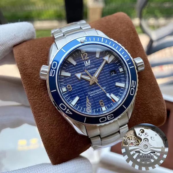 men luxury designer watch automatic mechanical watches 007 diver limited edition stainless steel matte red black blue bezel wristwatches, Slivery;golden
men luxury designer watch automatic mechanical watches 007 diver limited edition stainless steel matte red black blue bezel wristwatches, Slivery;golden
