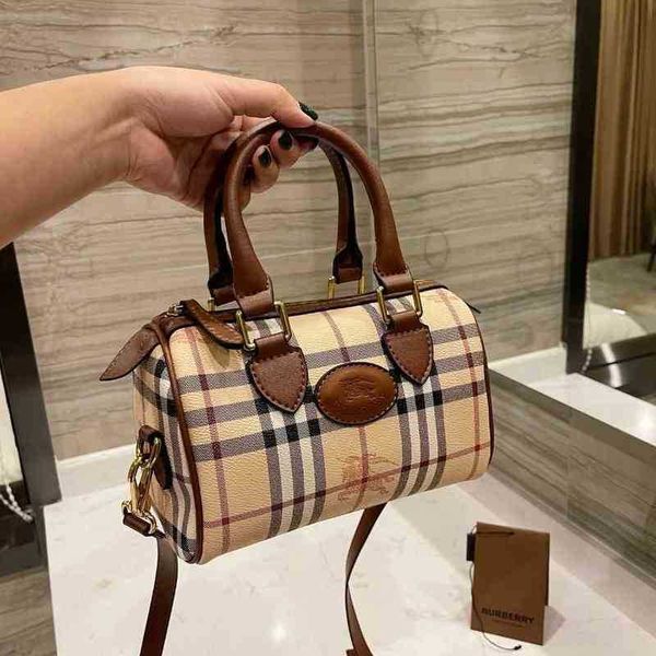 designer luxury burbrerity bags for women brown crossbody handbags vintage burbrery leather wallet paris plaid the totes bag fashion purses
designer luxury burbrerity bags for women brown crossbody handbags vintage burbrery leather wallet paris plaid the totes bag fashion purses
