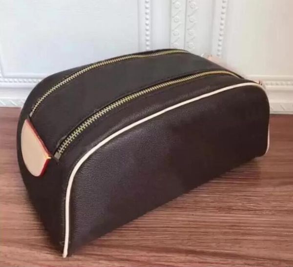 men travelling toilet bag designer women wash large capacity cosmetic bags makeup pouch toiletry bagsaa
men travelling toilet bag designer women wash large capacity cosmetic bags makeup pouch toiletry bagsaa
