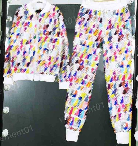 womens two piece pants fashion brand colorful graphic print long-sleeved jacket with logo-print pants 2 piece sets luxury designer tracksuit, White
womens two piece pants fashion brand colorful graphic print long-sleeved jacket with logo-print pants 2 piece sets luxury designer tracksuit, White