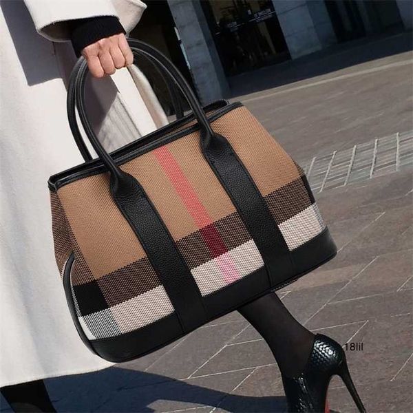 designer luxury burbrerity bags for women brown crossbody handbags vintage burbrery leather wallet paris plaid the totes bag cvlt
designer luxury burbrerity bags for women brown crossbody handbags vintage burbrery leather wallet paris plaid the totes bag cvlt