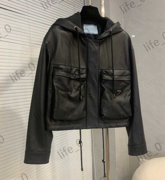 fashion brand womens jackets zipper pocket hooded lapel neck short coats autumn and winter warm designer jacket women 1970, Black;brown
fashion brand womens jackets zipper pocket hooded lapel neck short coats autumn and winter warm designer jacket women 1970, Black;brown