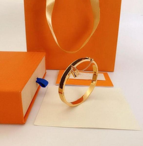 luxury rose gold bracelets love bracelet for men women lock bangle fashion brand titanium stainless steel bangles party jewelry bi8759544, Golden;silver
luxury rose gold bracelets love bracelet for men women lock bangle fashion brand titanium stainless steel bangles party jewelry bi8759544, Golden;silver