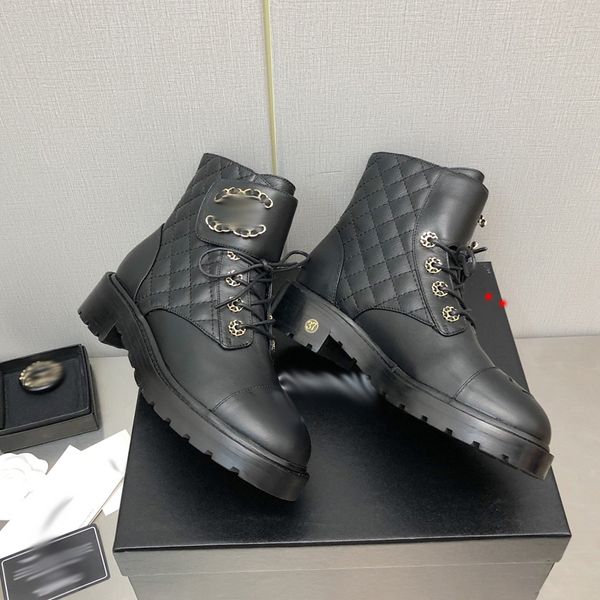 women designer boots desert platform shoes buckle ankle genuine leather boot bee star trail shoe female rough heel booties -g0037, Black
women designer boots desert platform shoes buckle ankle genuine leather boot bee star trail shoe female rough heel booties -g0037, Black