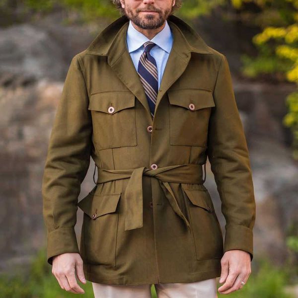 men's trench coats vintage turn-down collar buttoned jackets mens casual solid color trench outerwear 2021 autumn winter men fashion la, Tan;black
men's trench coats vintage turn-down collar buttoned jackets mens casual solid color trench outerwear 2021 autumn winter men fashion la, Tan;black
