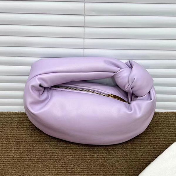 padded knot hand bag puffy calfskin leather clutch women handbag purse handle tote bags zip closure brass hardware inside fashion letter pla
padded knot hand bag puffy calfskin leather clutch women handbag purse handle tote bags zip closure brass hardware inside fashion letter pla