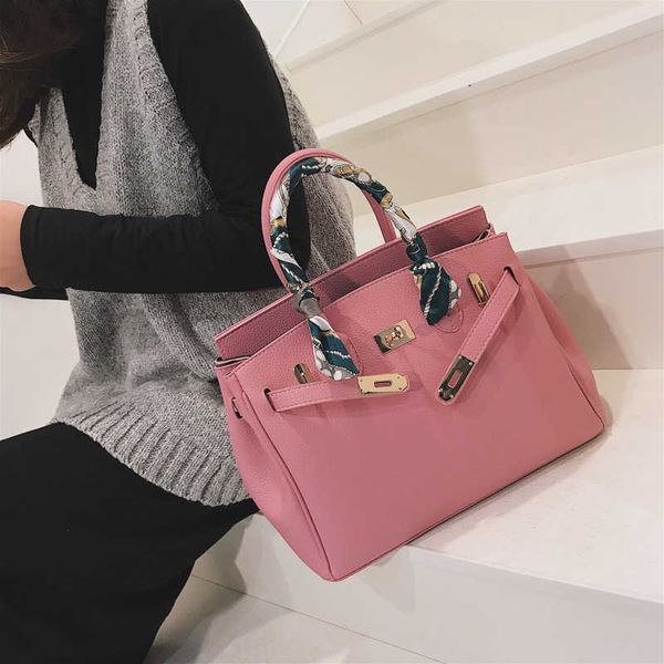 original designer classic fashion berkins handbag h home bag 2023 autumn summer silk scarf women litchi pattern single shoulder messenger bu
original designer classic fashion berkins handbag h home bag 2023 autumn summer silk scarf women litchi pattern single shoulder messenger bu