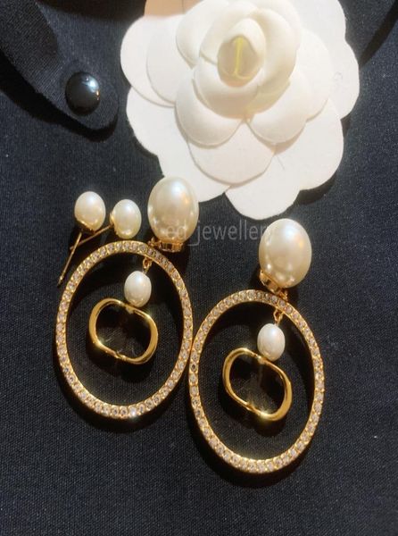 brand designer trend retro yellow pearl big circle earrings party couple wedding gift box3940009, Gray
brand designer trend retro yellow pearl big circle earrings party couple wedding gift box3940009, Gray