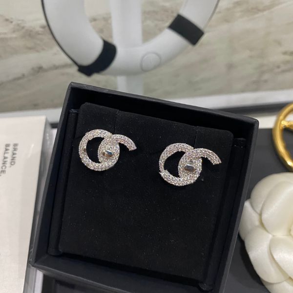 designer brand earring charm high end brand jewelry classic style design earrings popular selection lovers gift plating real gold, Golden
designer brand earring charm high end brand jewelry classic style design earrings popular selection lovers gift plating real gold, Golden