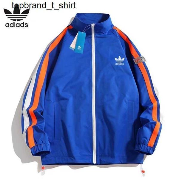 men's jackets designer clover winter new loose large color contrast casual sports stand neck fashion jacket men couples, Black;brown 
men's jackets designer clover winter new loose large color contrast casual sports stand neck fashion jacket men couples, Black;brown