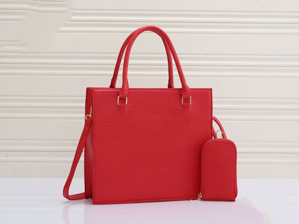 women bags portable one shoulder messenger bag totes empreinte bottegas bags hobo handbag fashion shopping satchels luxury designer purse ev
women bags portable one shoulder messenger bag totes empreinte bottegas bags hobo handbag fashion shopping satchels luxury designer purse ev