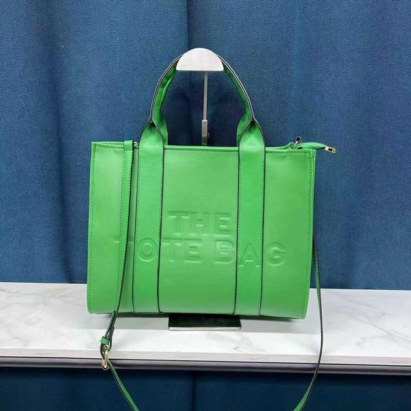 5a totes square bags embossing tote for women designer handsquare bags luxury matte pu leather shoulder crossbody big sighopper handsquare b
5a totes square bags embossing tote for women designer handsquare bags luxury matte pu leather shoulder crossbody big sighopper handsquare b