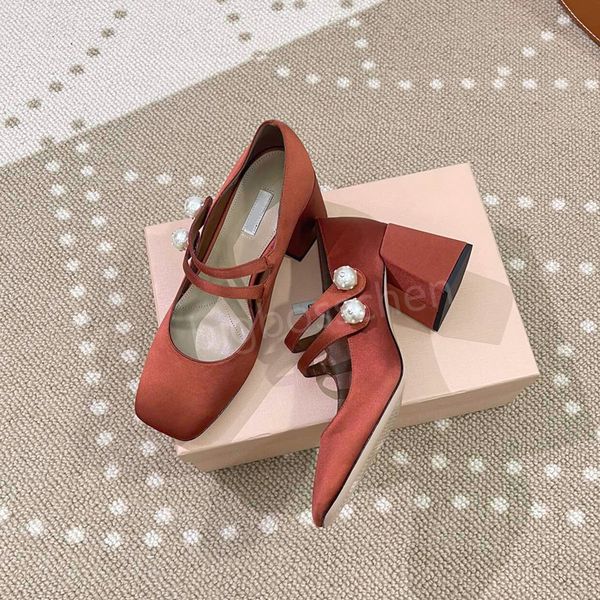 dress shoes mary jane bridal wedding heels women's miu luxury designer model fashion square toe buckle satin black white pink red chunk
dress shoes mary jane bridal wedding heels women's miu luxury designer model fashion square toe buckle satin black white pink red chunk