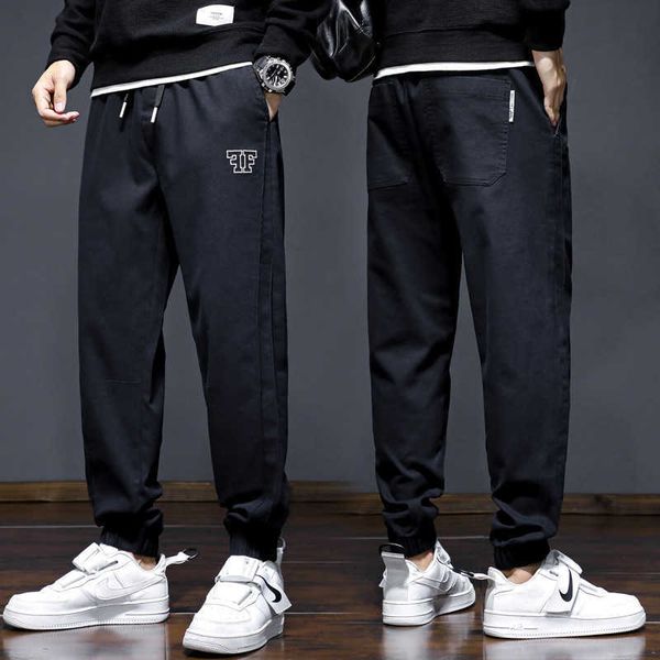 autumn new fashion sports jeans men's leggings large brand loose elastic casual pants, Blue
autumn new fashion sports jeans men's leggings large brand loose elastic casual pants, Blue