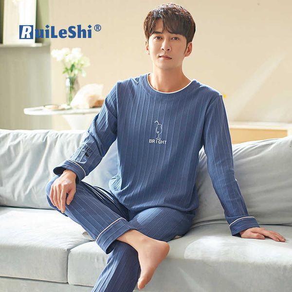 men's sleepwear men's winter warm pajamas cotton sleepwear home wear cartoon panda print pajama male casual long sleeve plus size, Black;brown
men's sleepwear men's winter warm pajamas cotton sleepwear home wear cartoon panda print pajama male casual long sleeve plus size, Black;brown